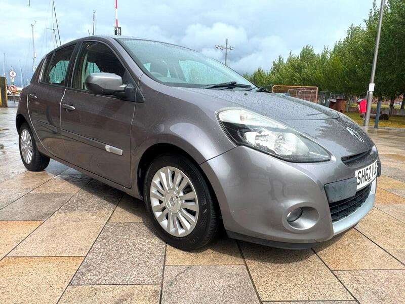 Renault Clio view 5