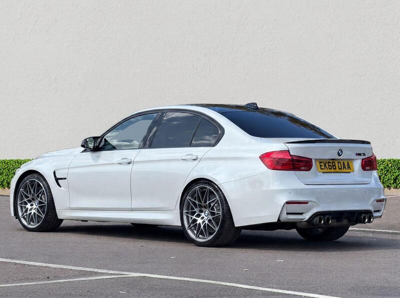 BMW M3 view 5