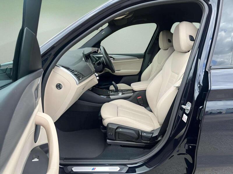 BMW X3 view 6