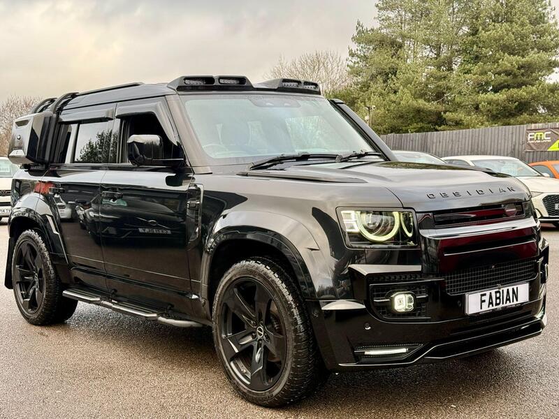 Land Rover Defender view 5