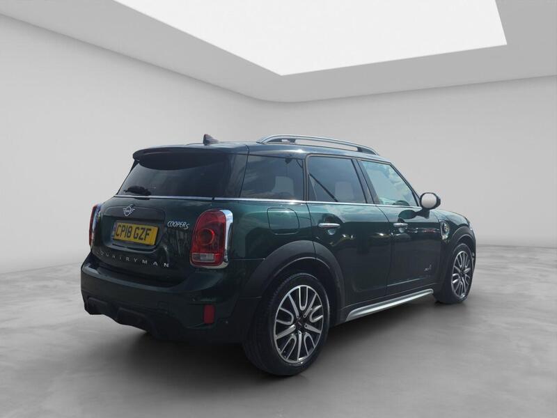 Mini Countryman view 4