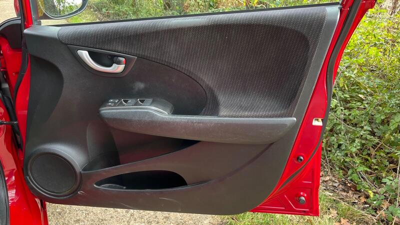 2015 Honda Jazz — photo 46