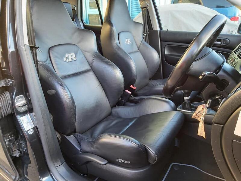 Volkswagen Golf view 2
