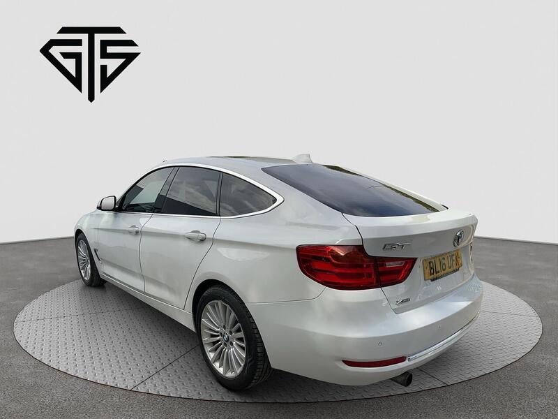 BMW 3 Series Gran Turismo view 5