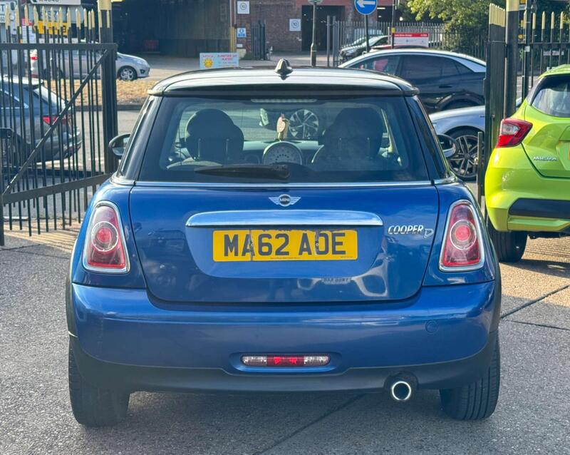 Mini Cooper view 4