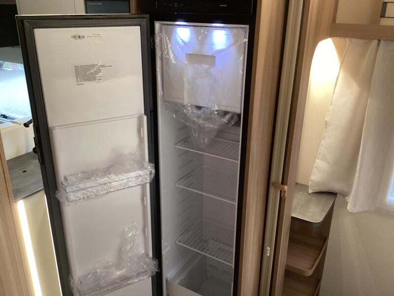 Auto-Trail Imala 730 — image 37