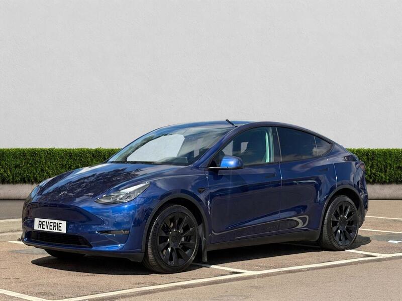Tesla Model Y view 3