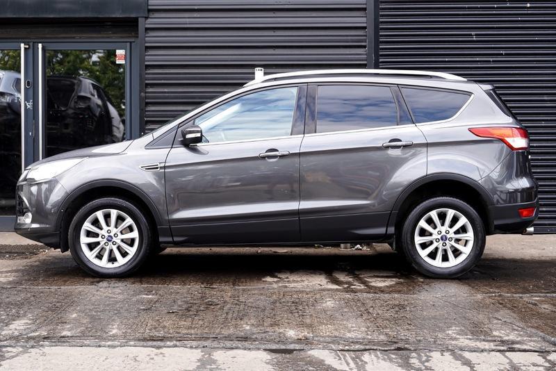 Ford Kuga view 10
