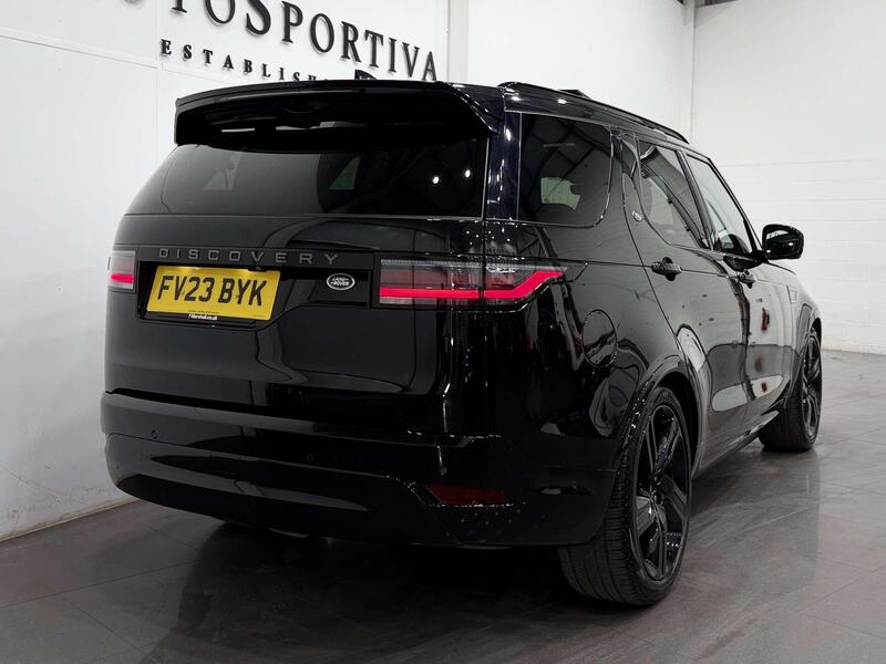 Land Rover Discovery 3 view 4