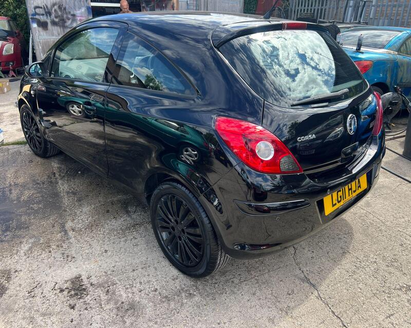 Vauxhall Corsa view 7
