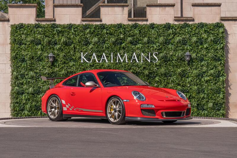 Porsche 911 view 2