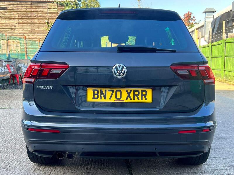 Volkswagen Tiguan view 7