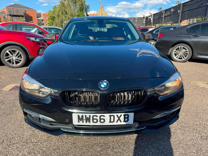 BMW 3 Series view 4
