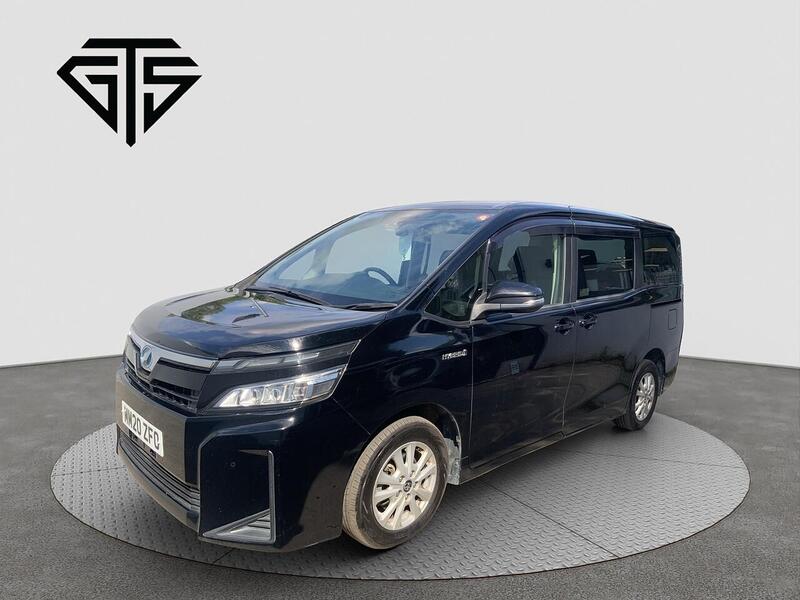 Toyota Voxy view 7