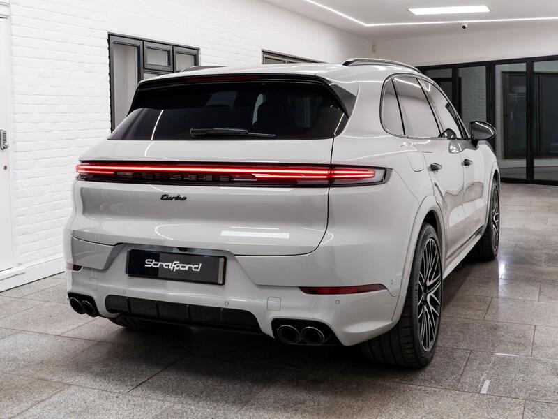 Porsche Cayenne view 5