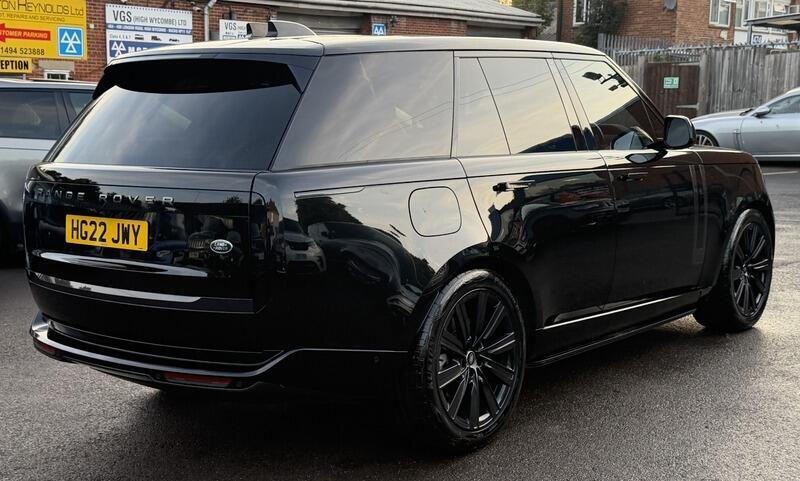 Land Rover Range Rover view 5
