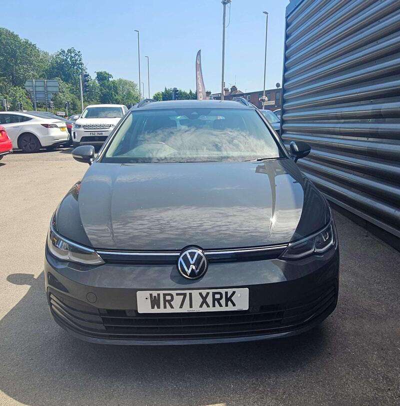 Volkswagen Golf view 2