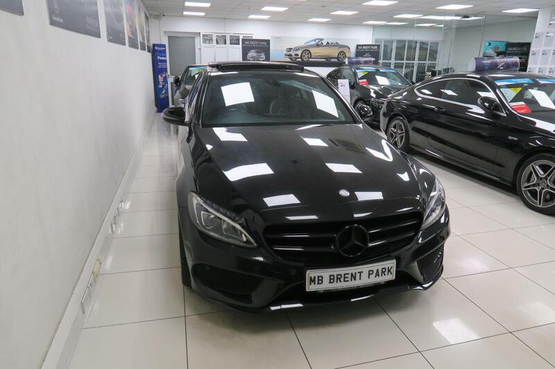 Mercedes-Benz C Class view 3