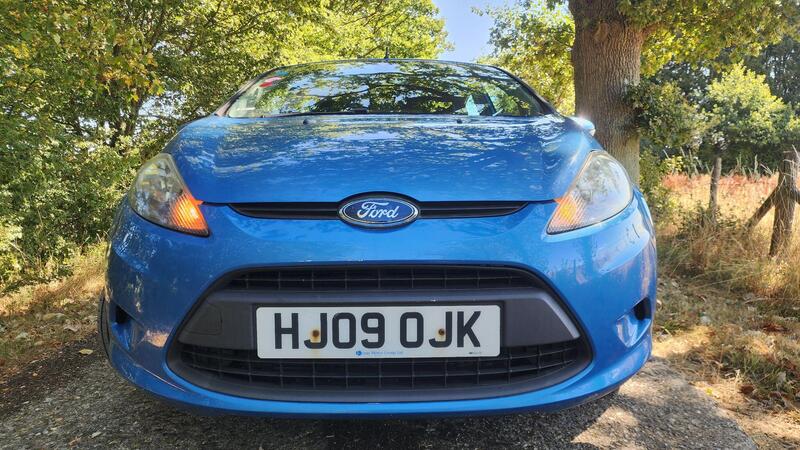 2009 Ford Fiesta — photo 3