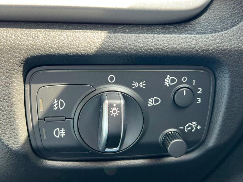 Audi A3 view 4