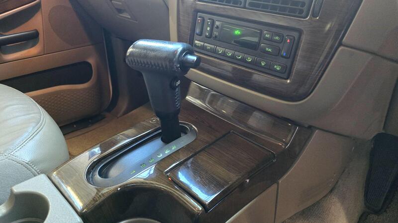 Ford Explorer view 6
