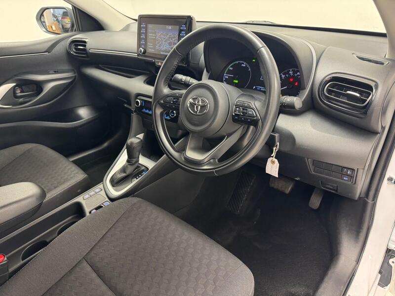 Toyota Yaris view 7
