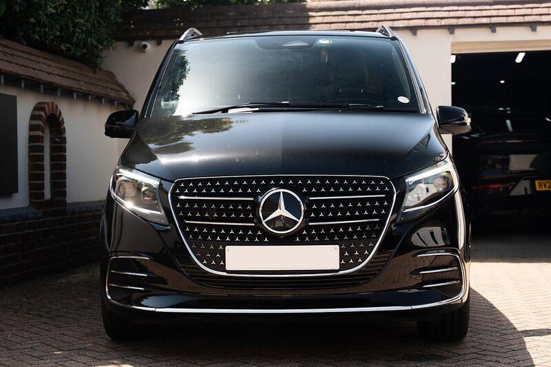Mercedes-Benz V Class view 2
