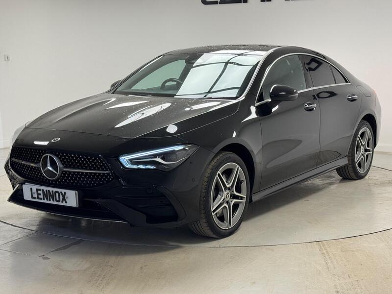 Mercedes-Benz Mercedes-Benz CLA view 3