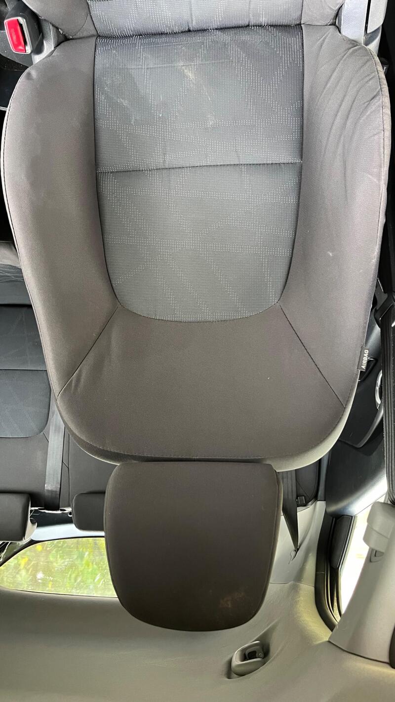 2016 Kia Rio — photo 29