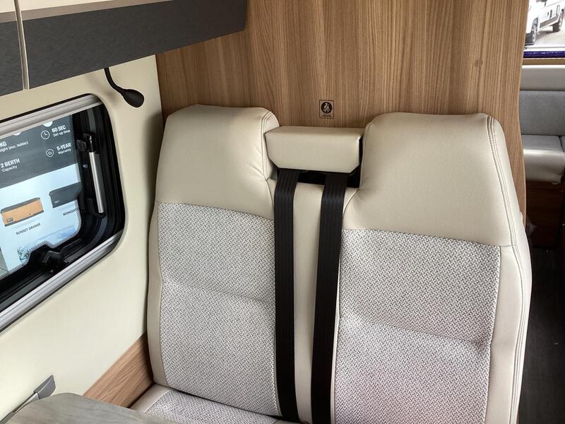 Auto-Trail V-Line 636 Sport — image 34