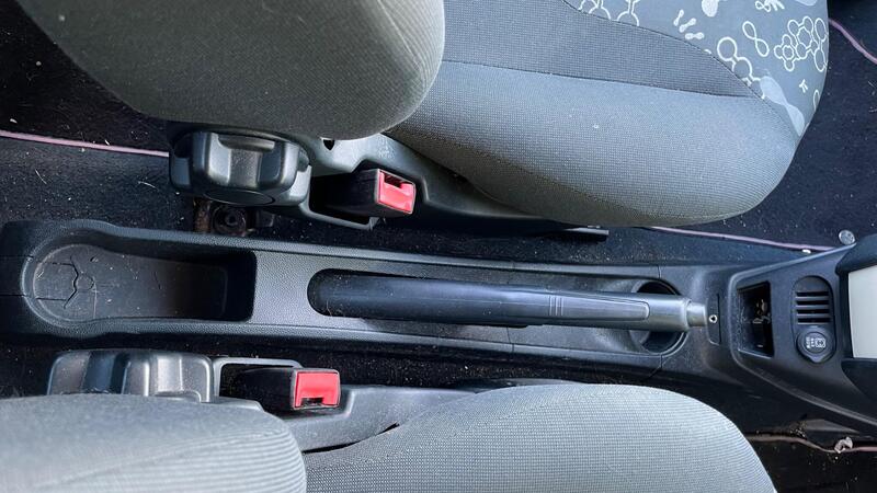 2013 Ford Ka — photo 24