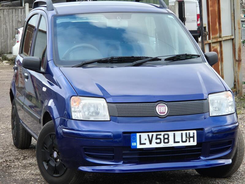 Fiat Panda view 3