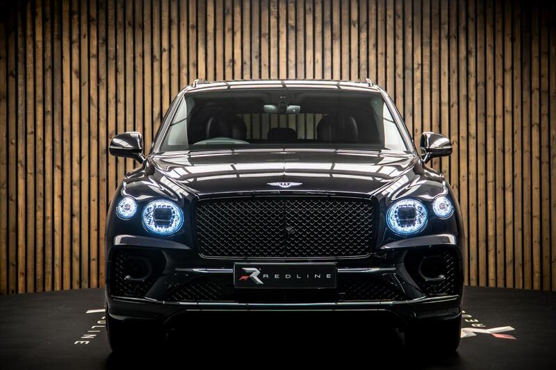 Bentley Bentayga view 4