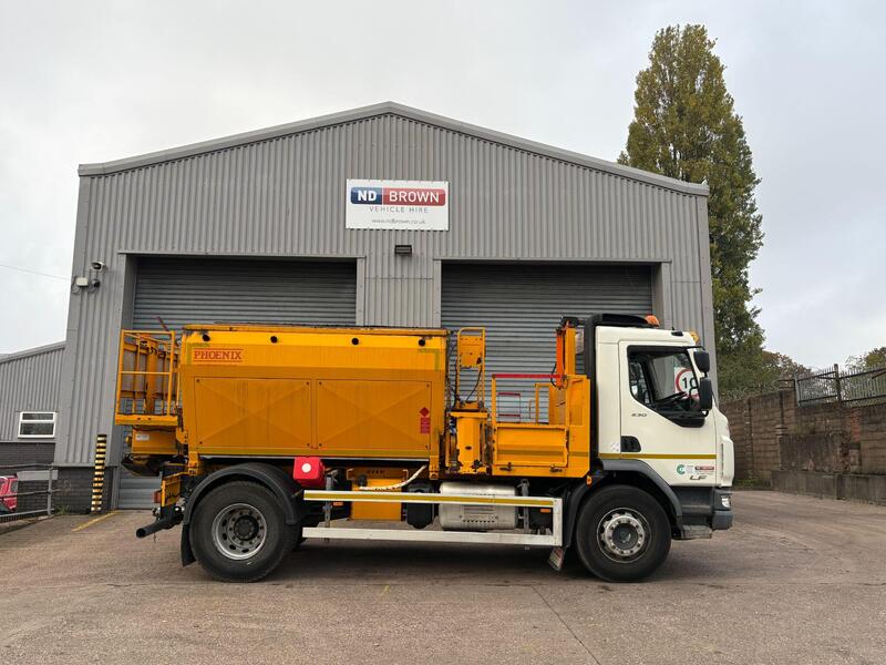 DAF LF 230 18T Hot Box (Twin)