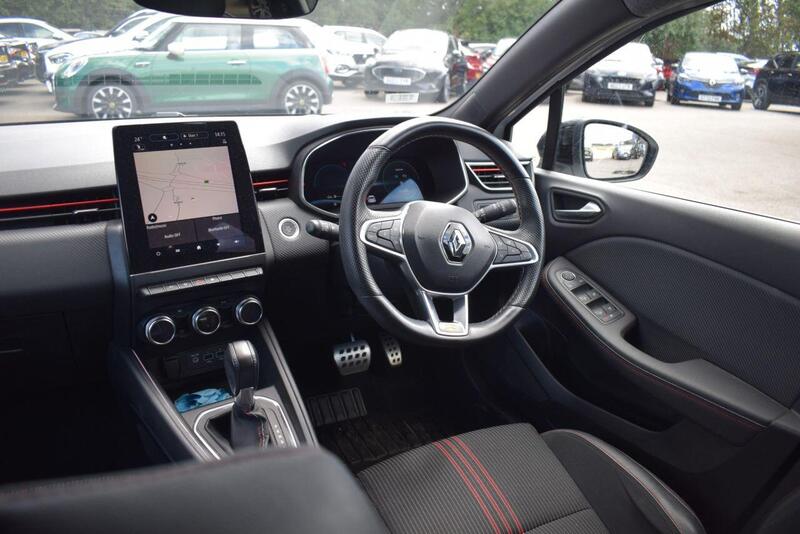Renault Clio view 3