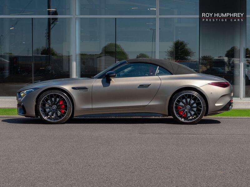 Mercedes-Benz Mercedes-Benz SL view 4