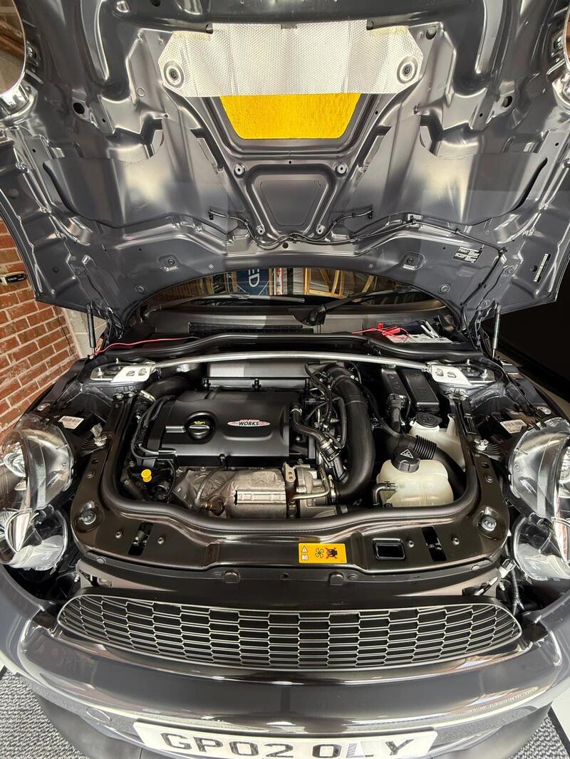 Mini Cooper view 7