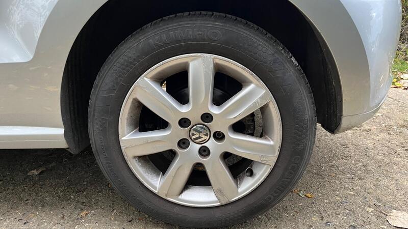 2013 Volkswagen Polo — photo 40