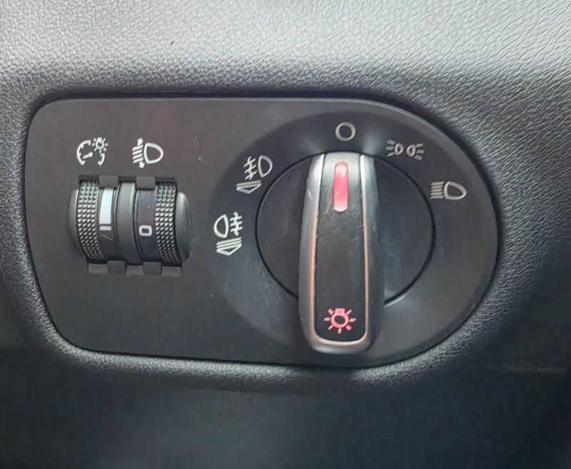 Audi A1 1.4 TFSI Sport Sportback Euro 5 (s/s) 5dr thumbnail 42