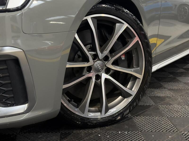Audi S4 view 2