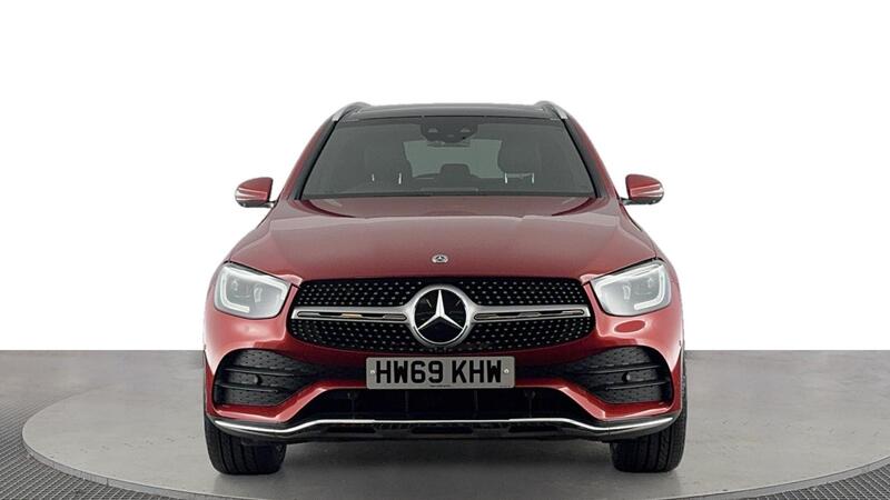 Mercedes-Benz GLC view 2