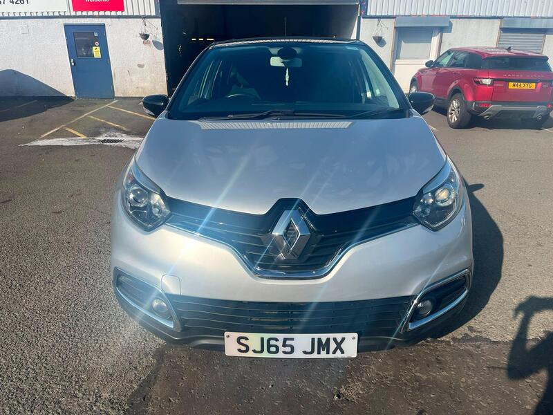 Renault Captur view 2