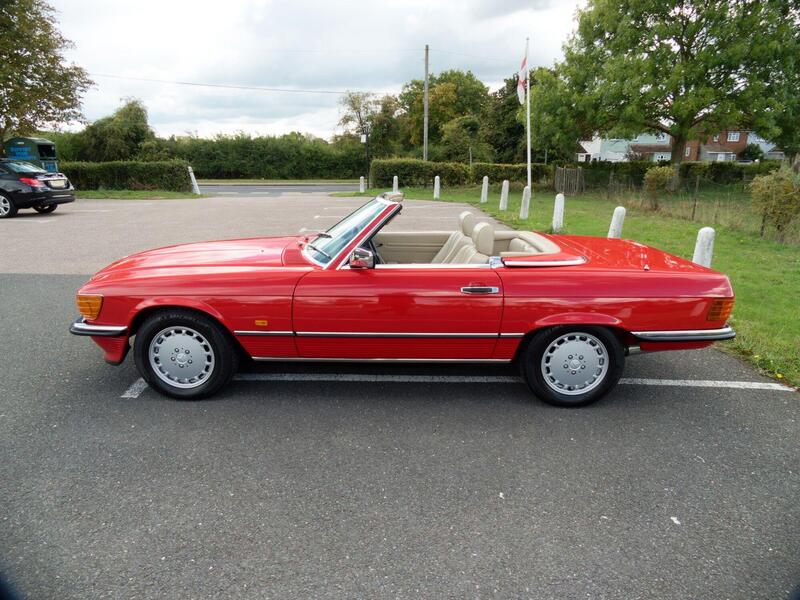 Mercedes-Benz SL view 19