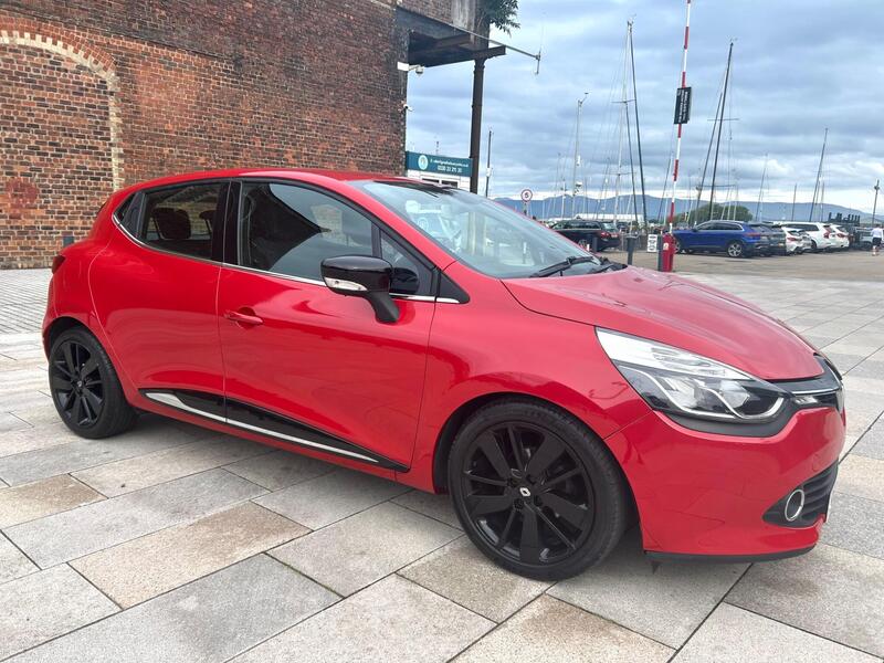 Renault Clio view 6