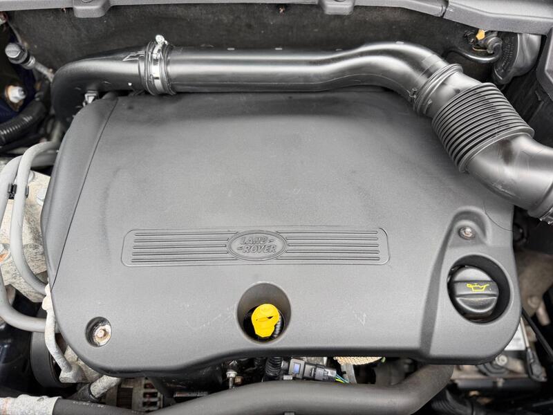Land Rover Freelander 2 view 7