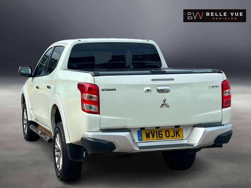 Mitsubishi L200 view 4