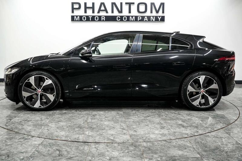 Jaguar I-Pace view 3