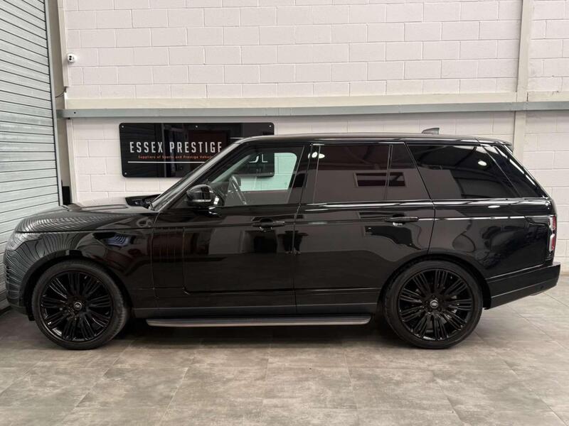 Land Rover Range Rover view 4