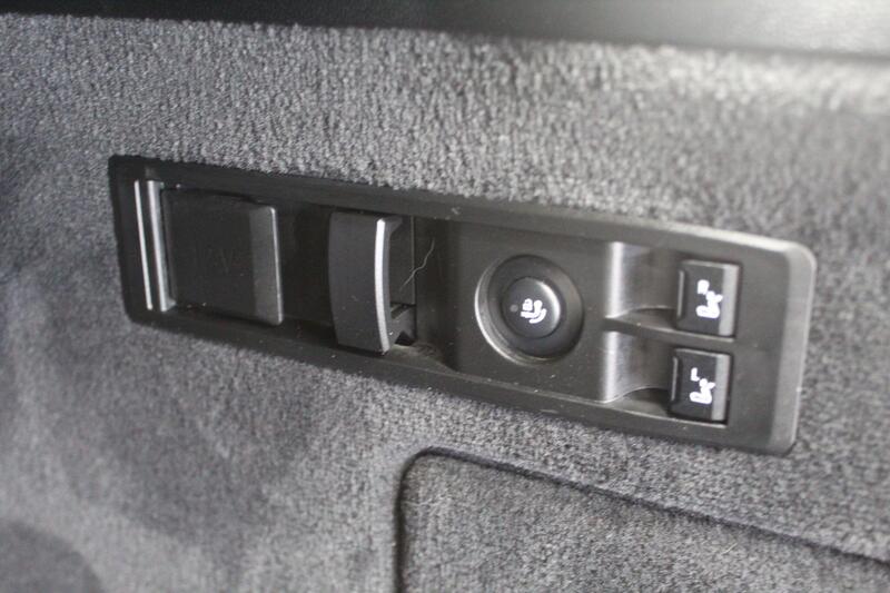 2022 BMW iX in Grey — image 24 of 90