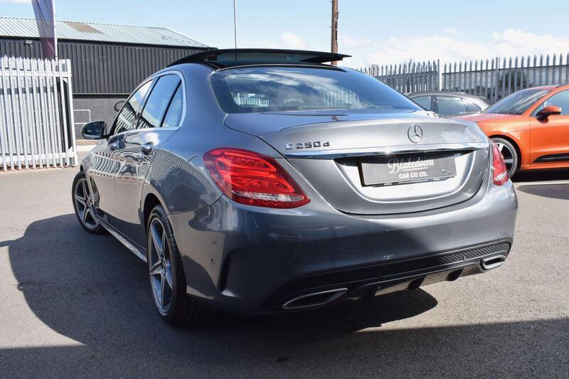 Mercedes-Benz C Class view 7